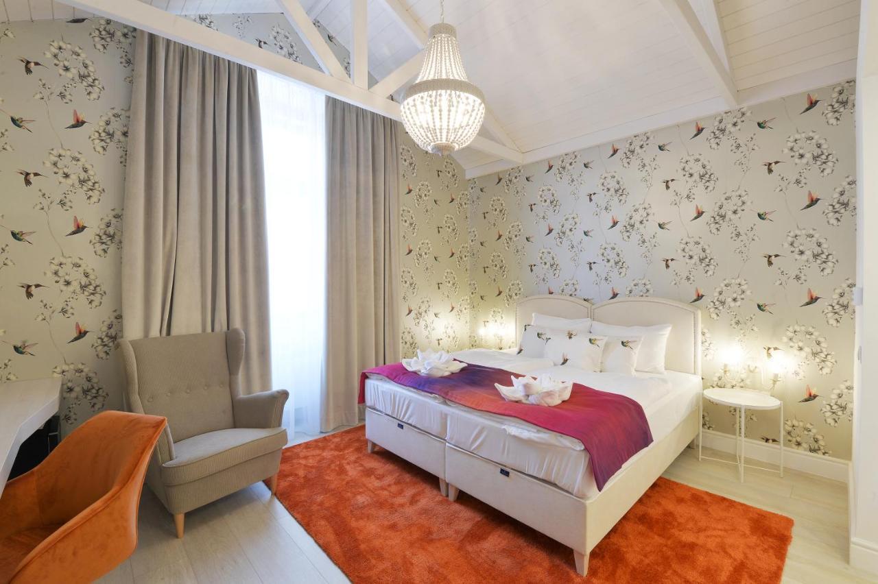 1552 Boutique Hotel Еґер Екстер'єр фото
